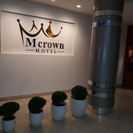 שילונג M Crown Hotel מראה חיצוני תמונה